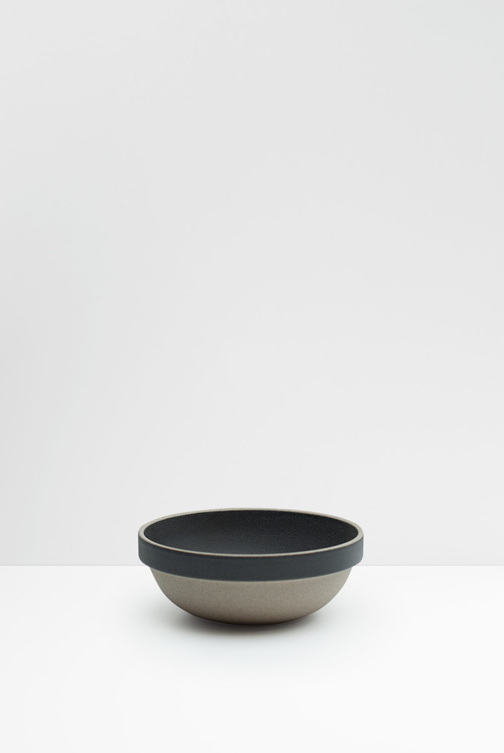 Hasami Bowl matte black