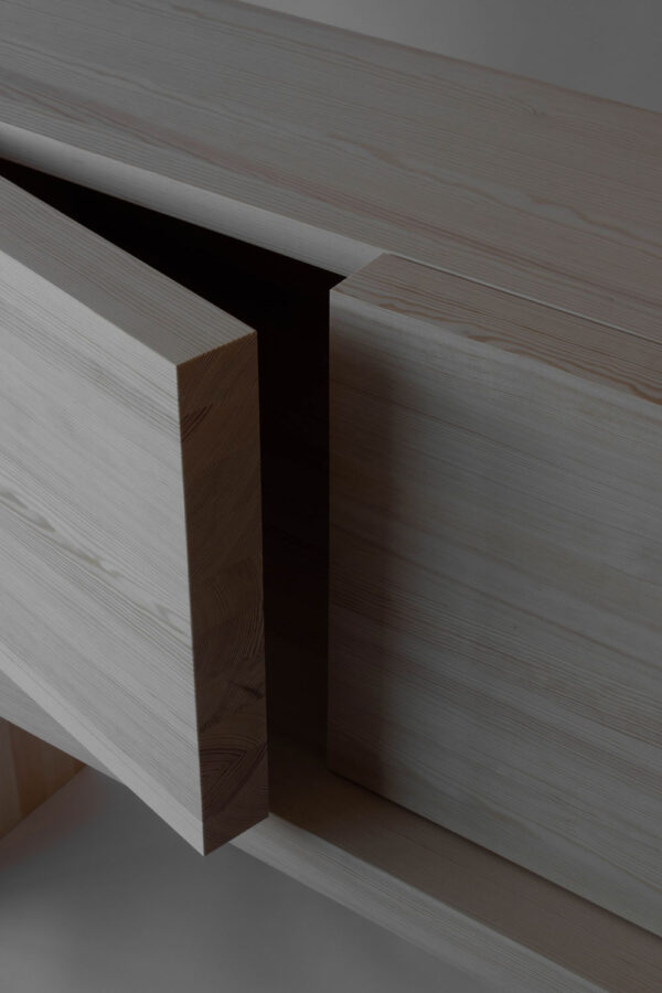 Sizar Alexis ‘Itoo Raba’ sideboard - Image 12