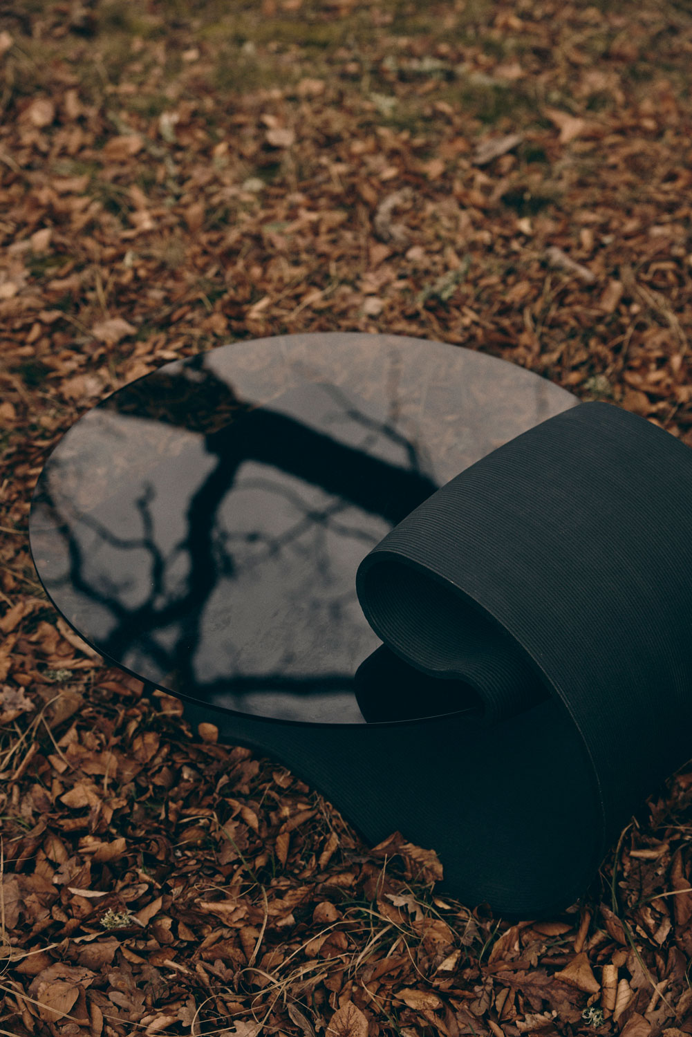 Jurij Rahimkulov ‘Gestalt’ coffee table - Image 4