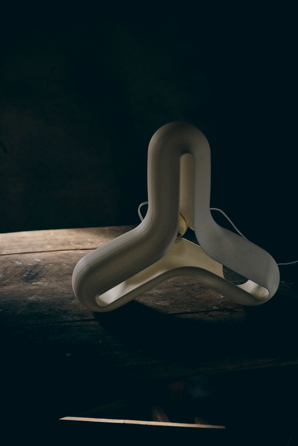 Jurij Rahimkulov ‘Lumen XL’ floor lamp - Image 4