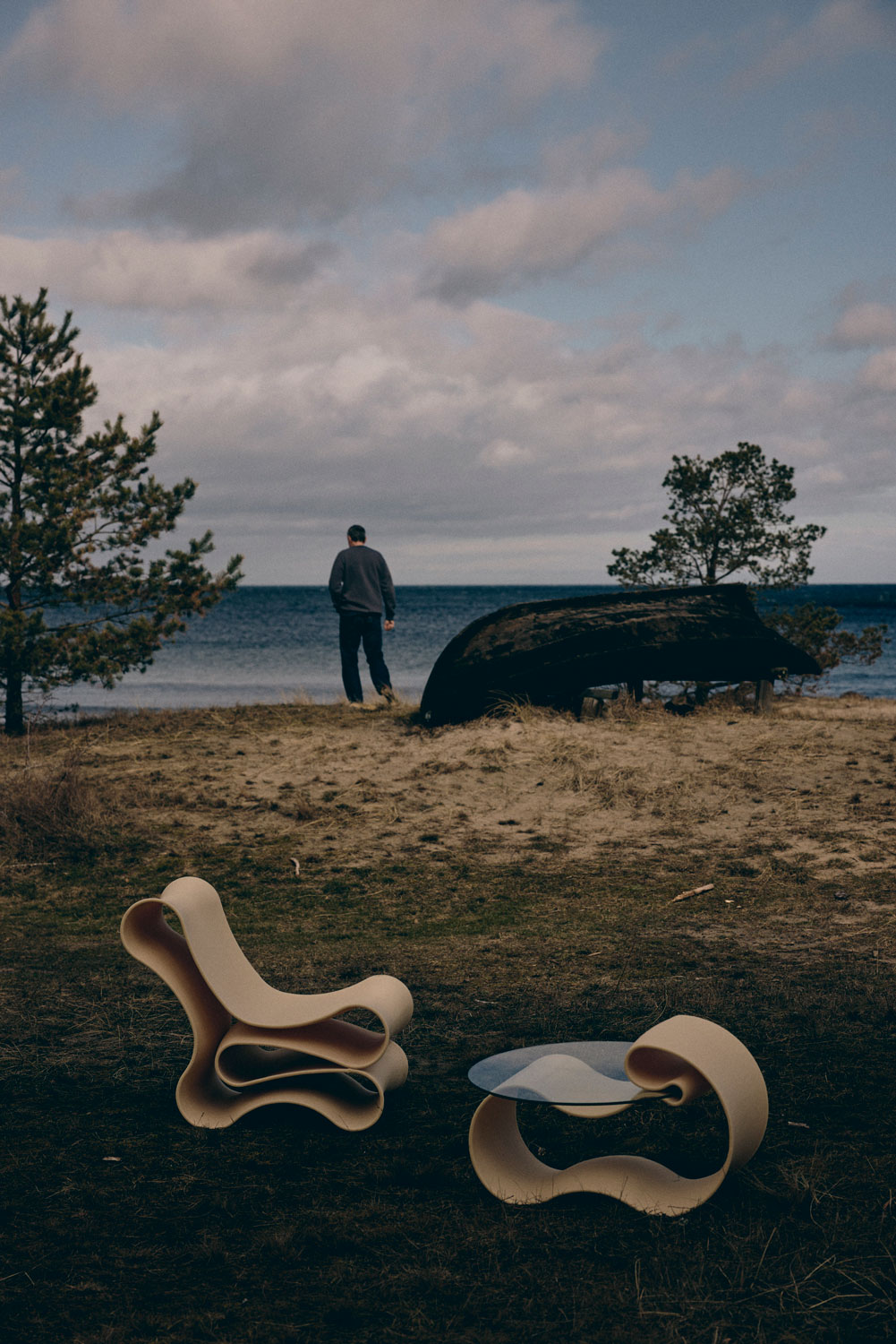 Jurij Rahimkulov ‘Reform’ lounge chair - Image 5